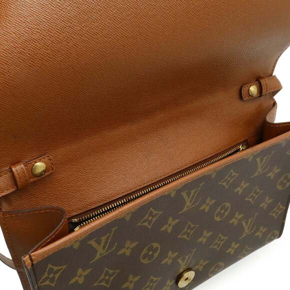 LOUIS VUITTON Brown Monogram Shoulder Bag